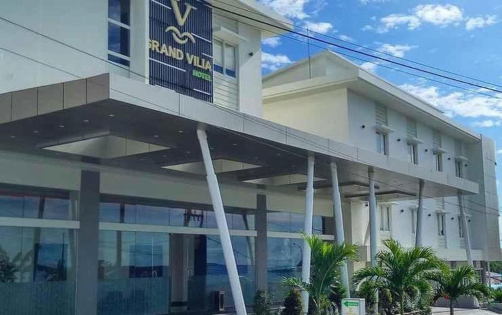 Grand Vilia Hotel Langgur Exteriör bild